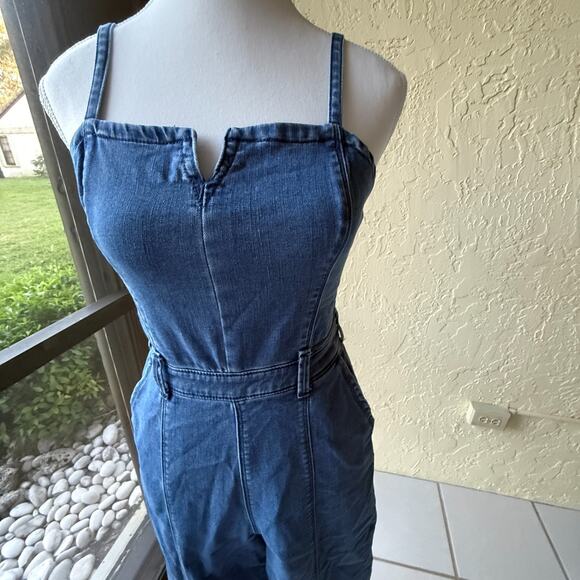 Hollister Denim Jumpsuit | Women’s Small | Smocked Back | Belt Missing - Picture 2 of 10